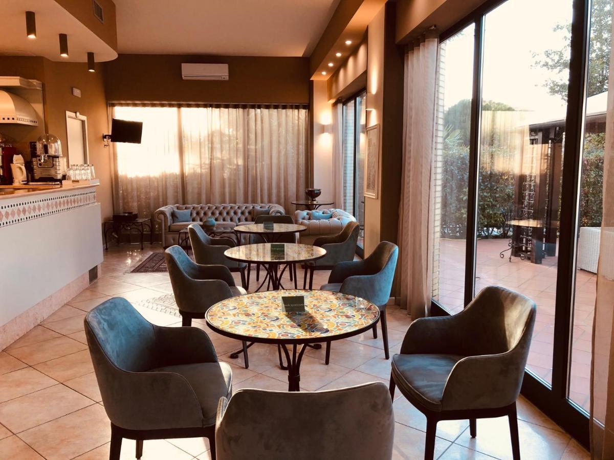 קאסטיגליונה דל לאגו Hotel Duca Della Corgna מראה חיצוני תמונה