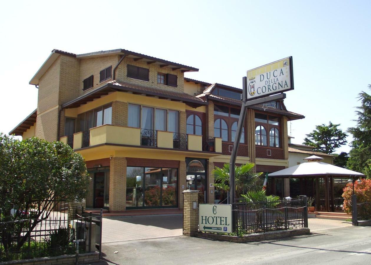 קאסטיגליונה דל לאגו Hotel Duca Della Corgna מראה חיצוני תמונה